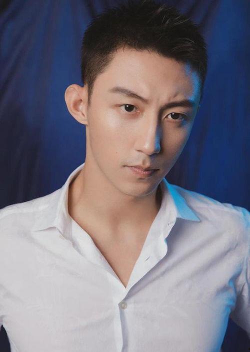 黄景瑜娱乐大爆料是真的吗,真相揭秘还是炒作风波？